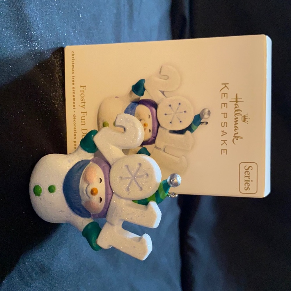 2011 frosty fun decade series snowman hallmark